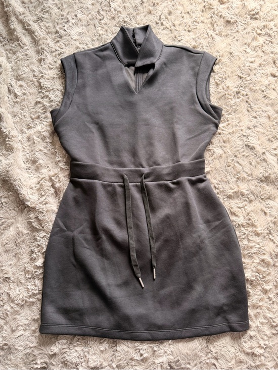 HALARA Dresses & Skirts - Halara Sleeveless Knit Drawstring Waist Dress Built in Shorts NWOT